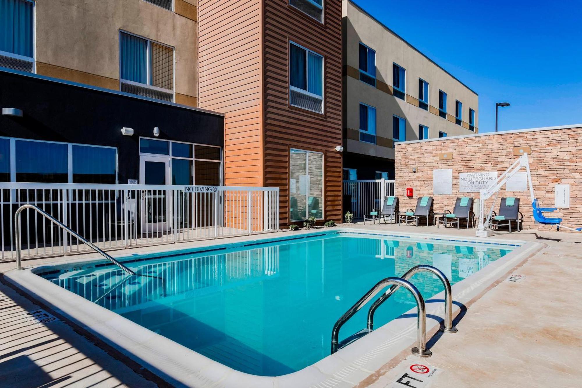Fairfield Inn & Suites By Marriott Pecos Extérieur photo