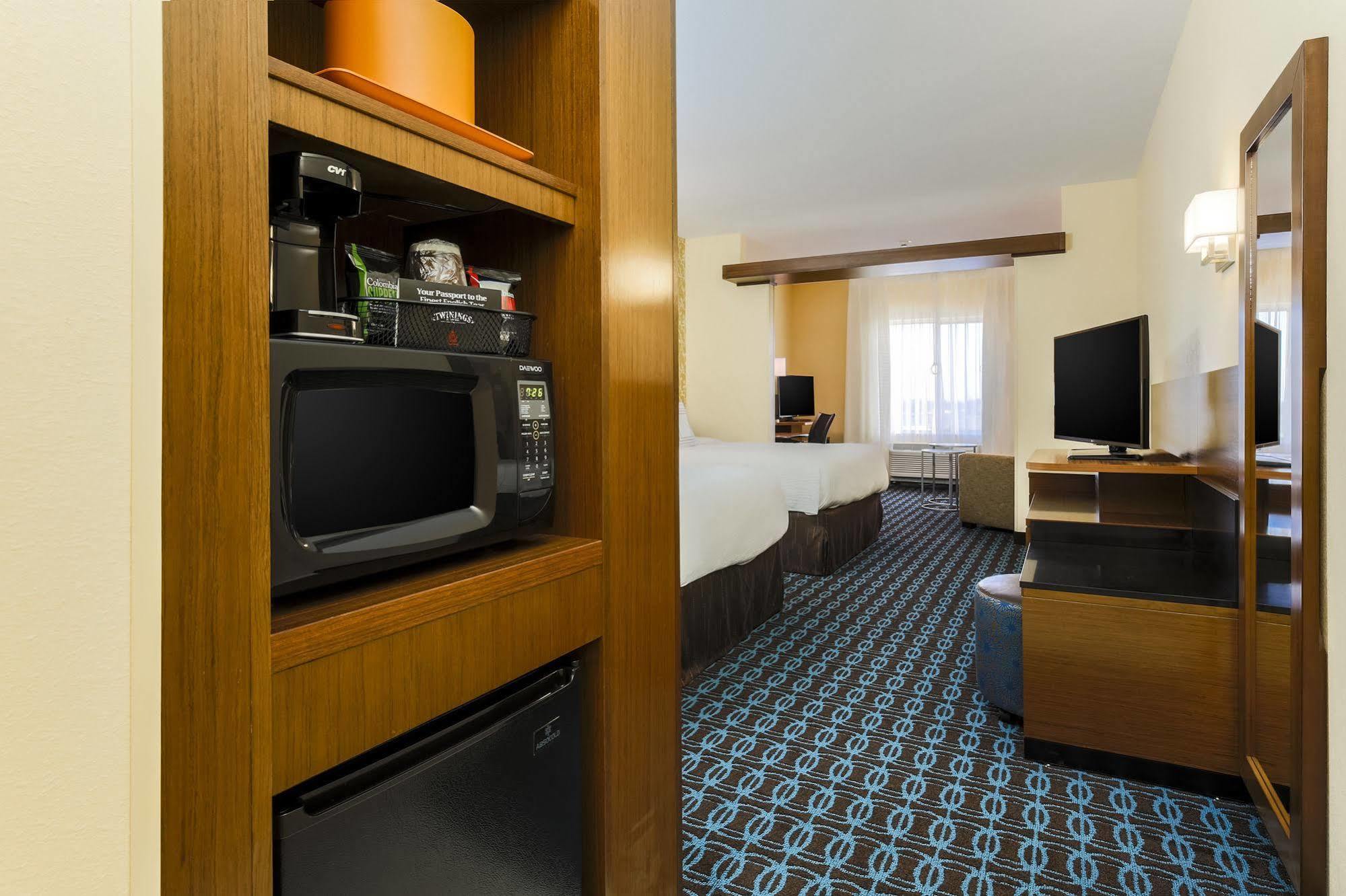 Fairfield Inn & Suites By Marriott Pecos Extérieur photo